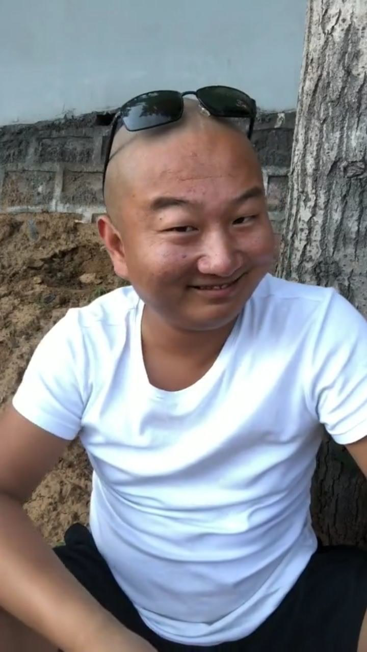 这水真好喝啊 giao哥