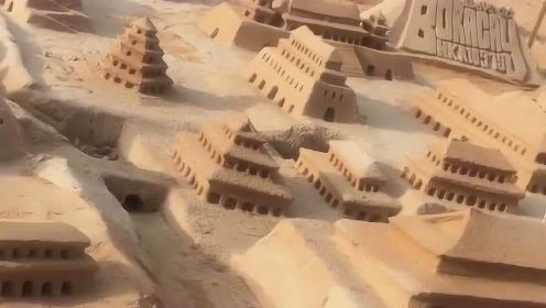 高手在民间，大哥用沙子雕出宫殿建筑和动漫人物，这是真正的沙雕！