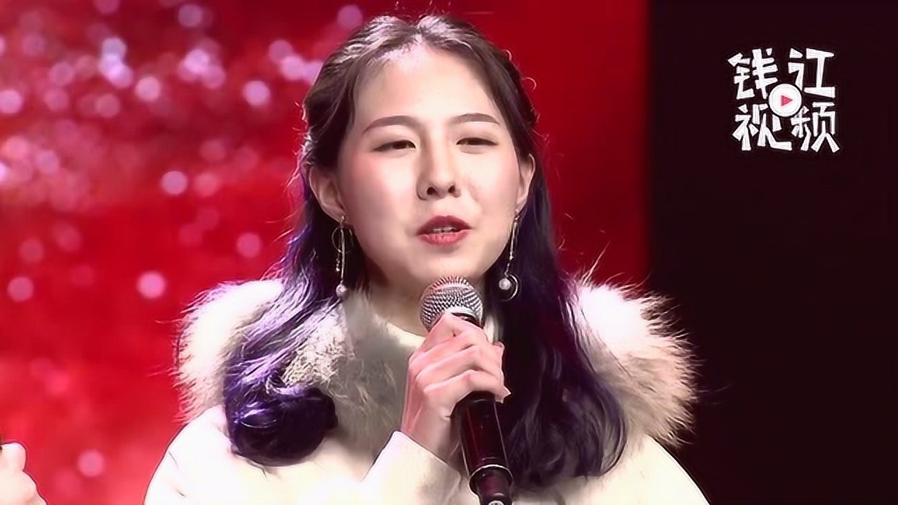 崔译文:为救同学挡下八刀的"最美挡刀女孩"