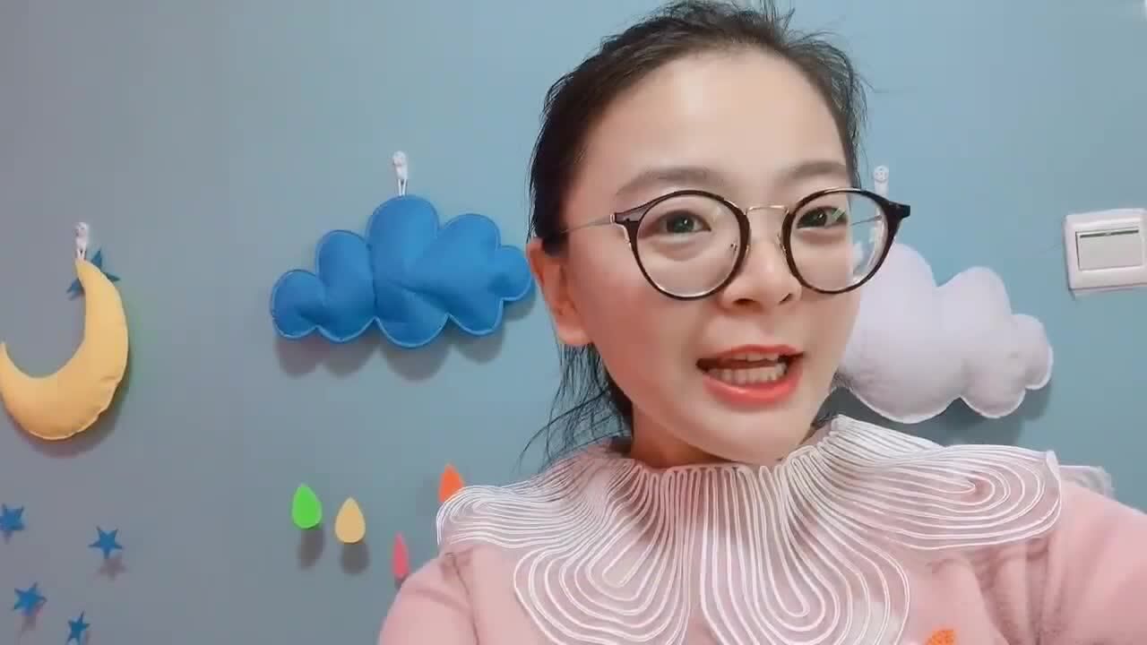 叮当去找架姐玩,工作室太壮观了,架子姐姐送了啥好东西给叮当