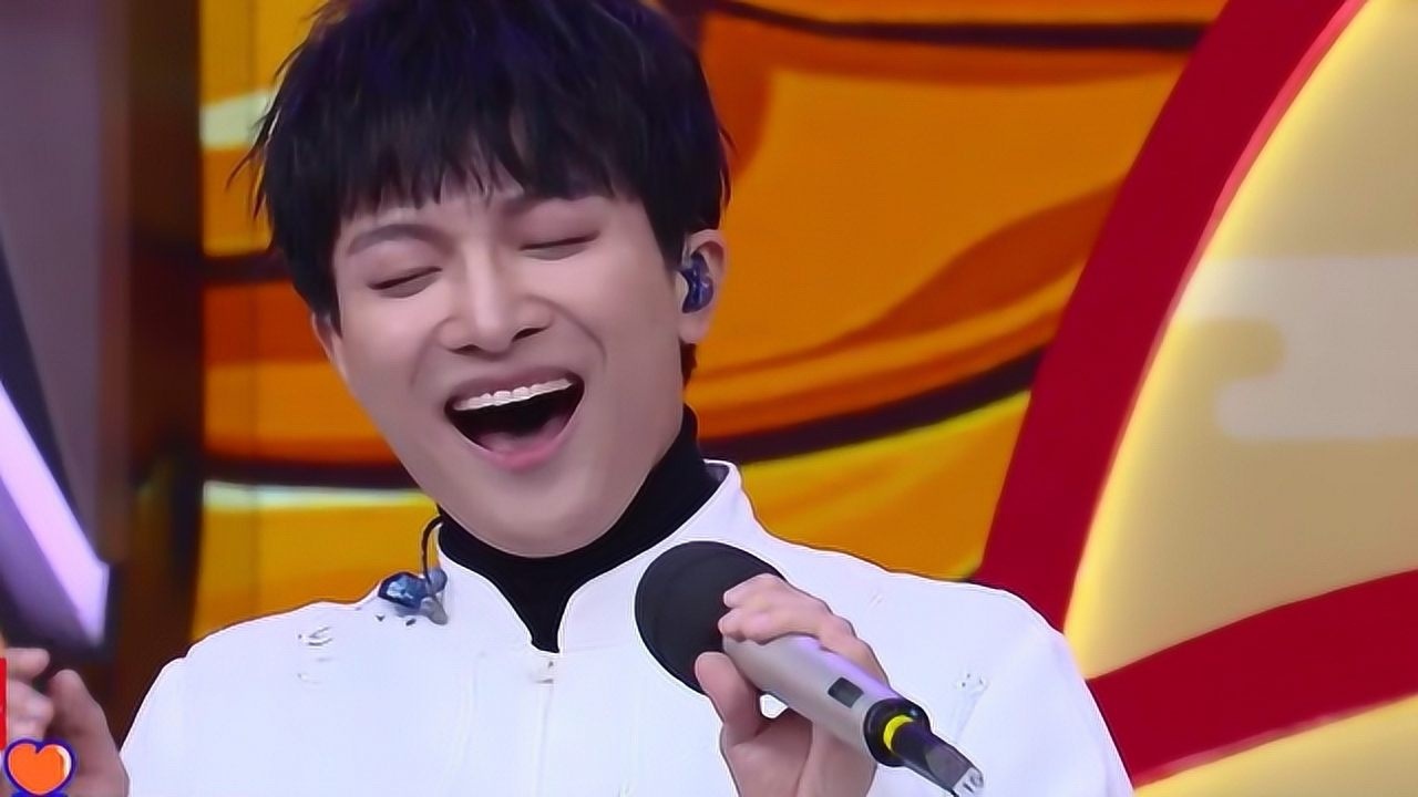 周深惊喜献唱芒种和左手指月一个高音震撼全场