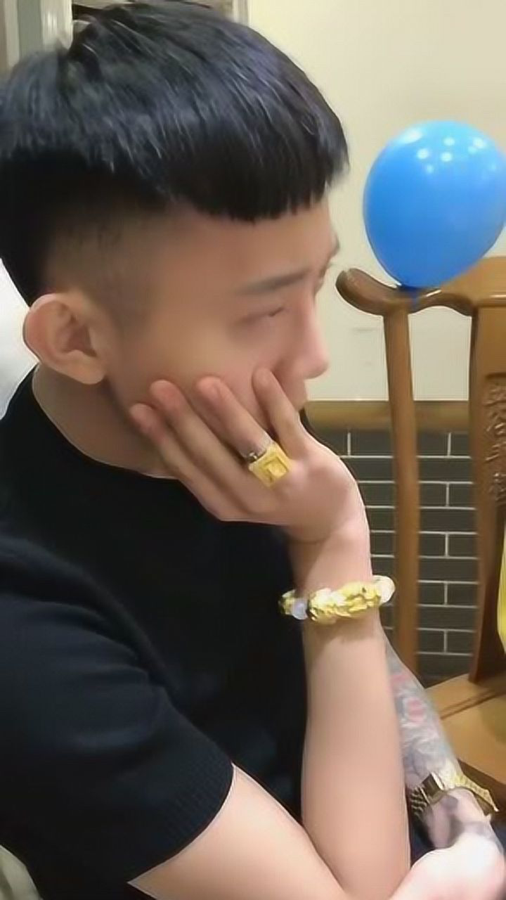 傻子哈哈哈哈哈哈鹤轩