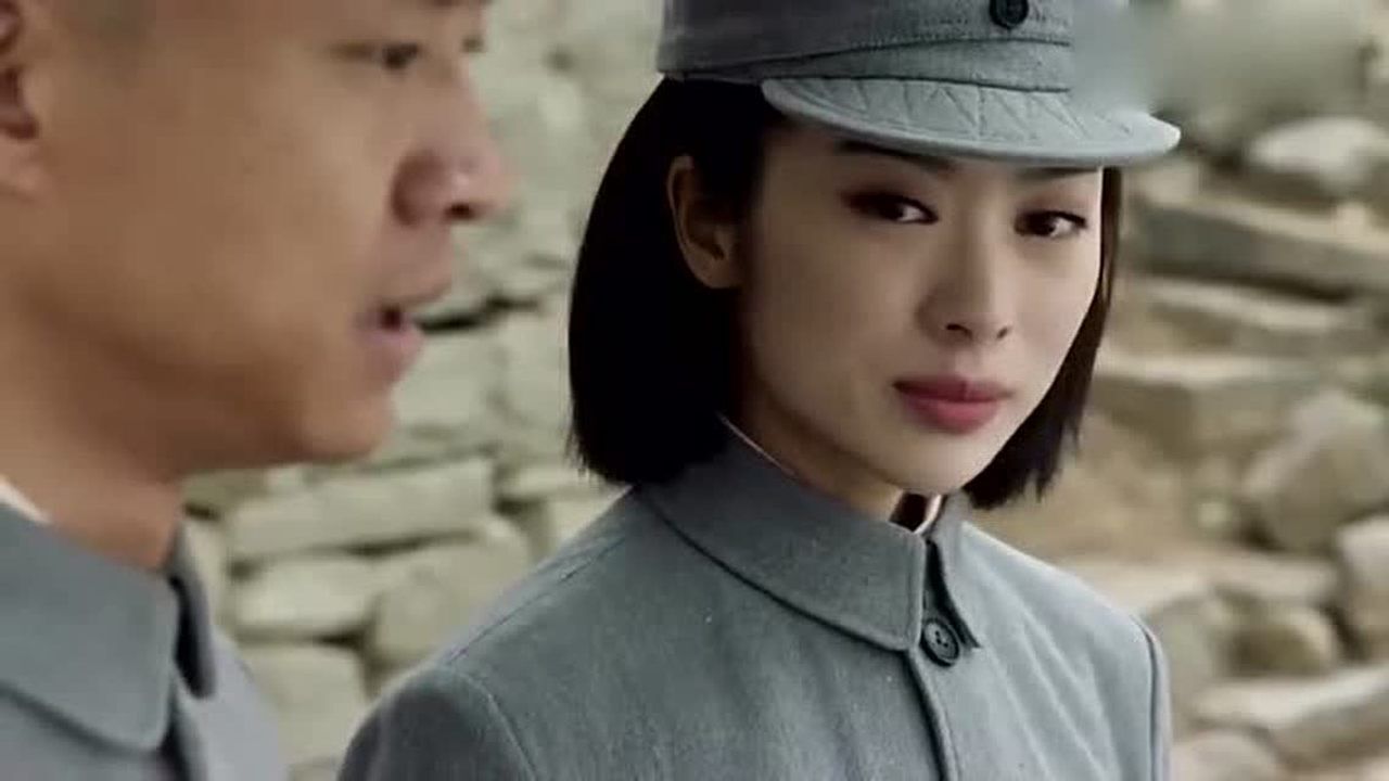 太行英雄传大喜和金秀回到青石窑,金秀听着大喜的动人话语,忍不住潸然
