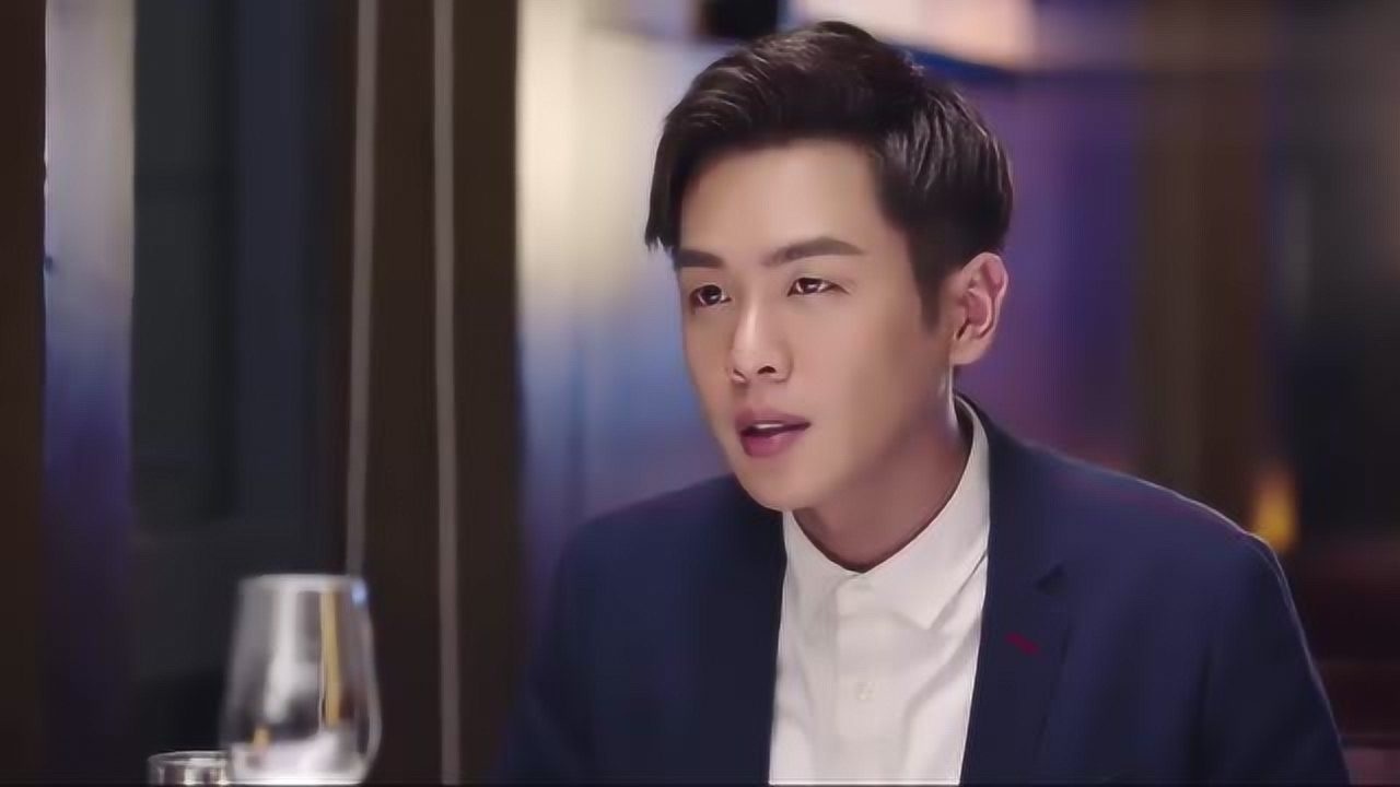 爱情进化论鹿飞竟然直接表白若曼的表情亮了