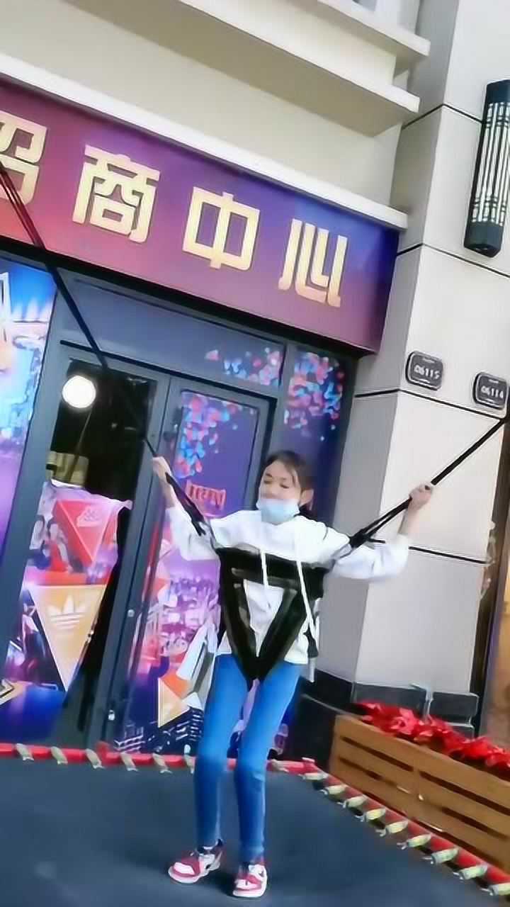 宋小睿的日常生活这大长腿真是养眼近距离一看真是太可怕了