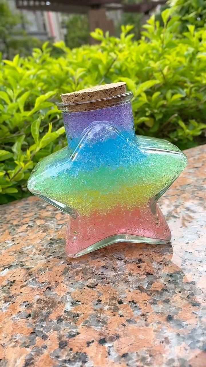 用水宝宝做的美丽彩虹瓶,真的很漂亮!