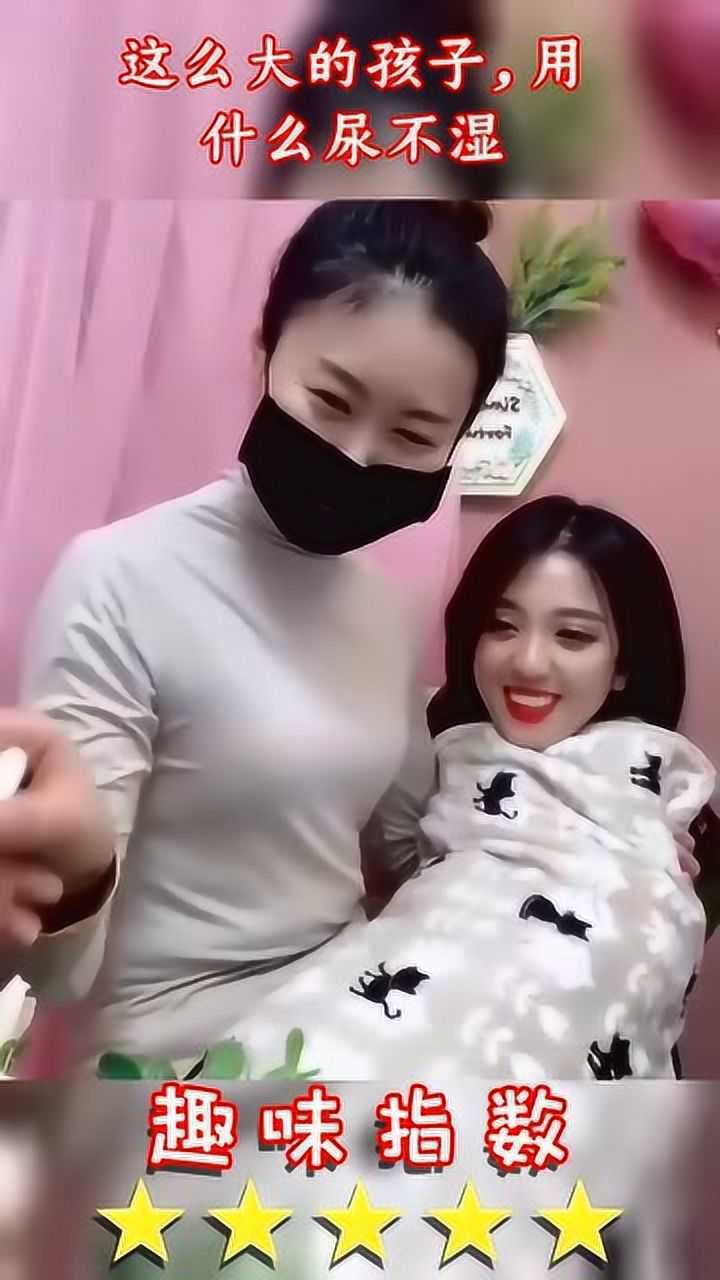 这就是你们一直想看的，男生尿尿的样子，这次一定让你们看个够！