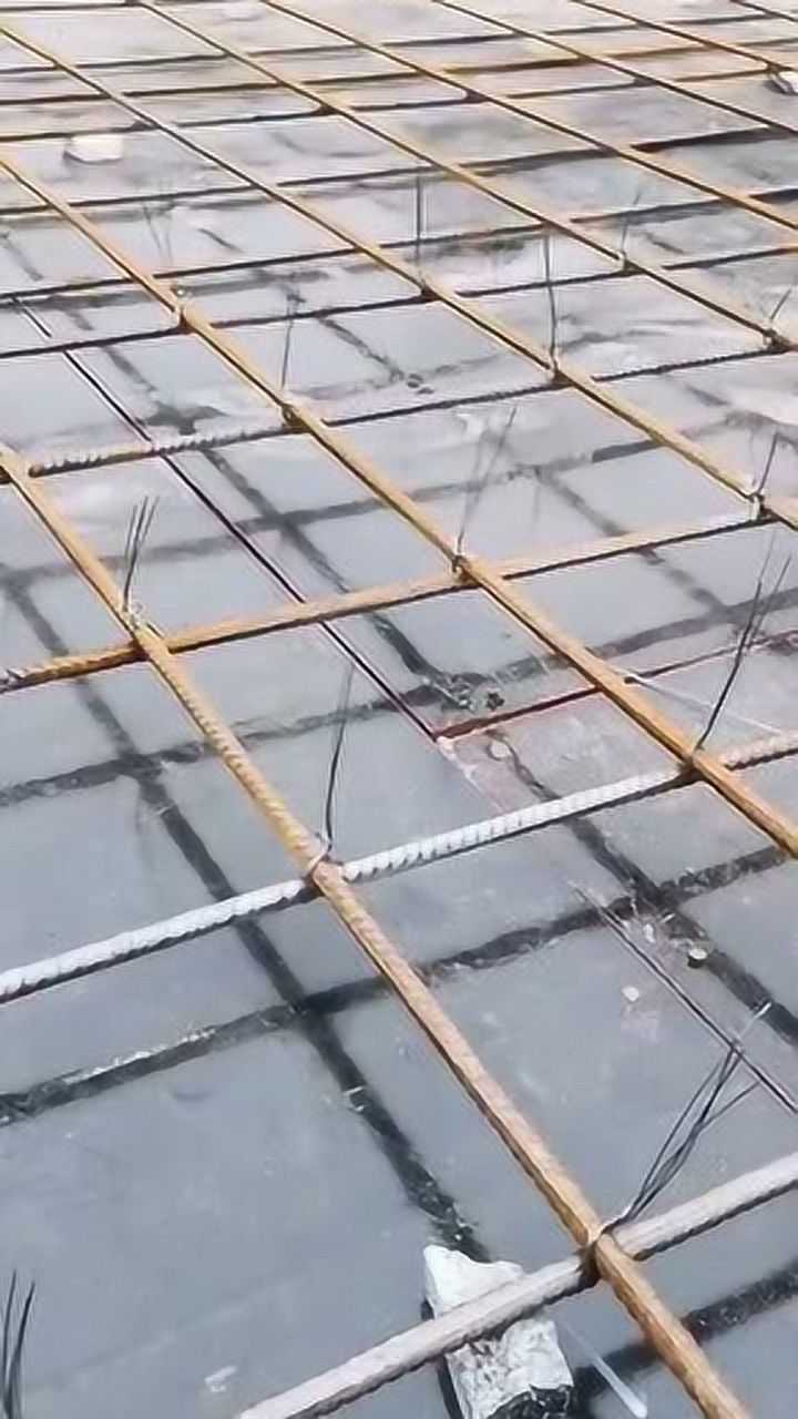 外行看热闹,内行看门道,工地这样扎铁丝必须给他上一课!