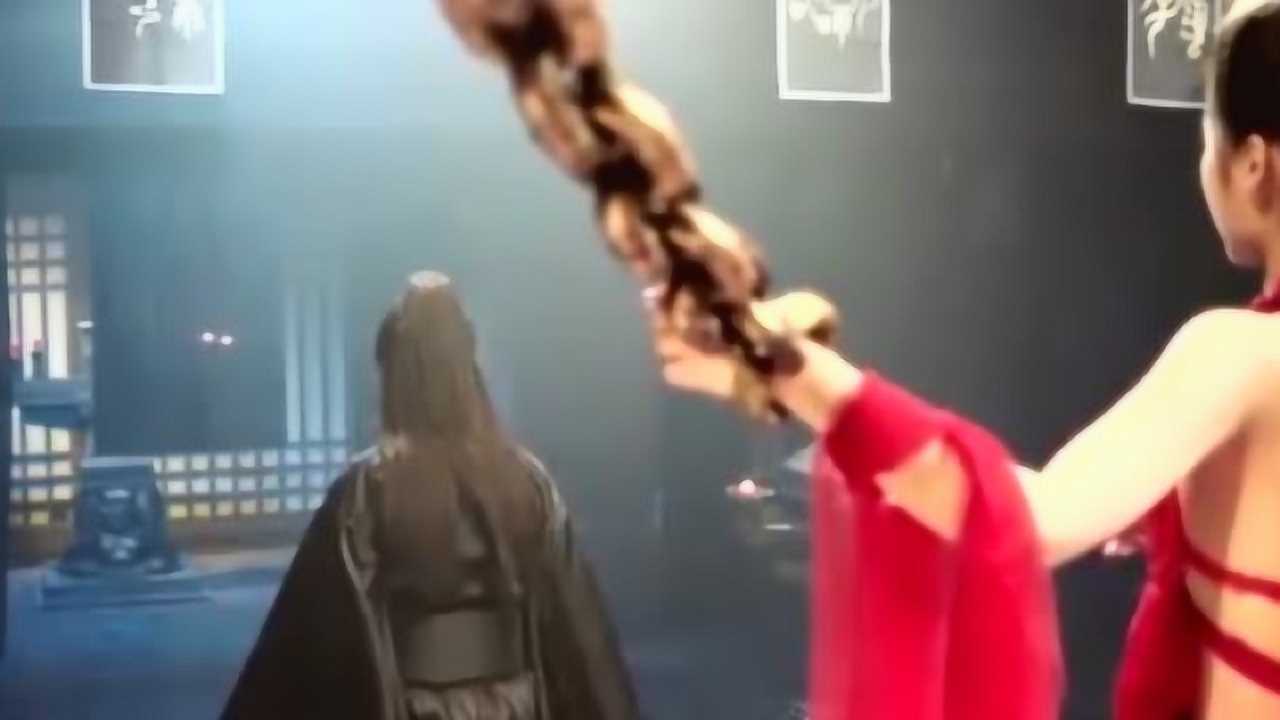 美女被绑住，还被强迫做这种事，看不下去了_腾讯视频