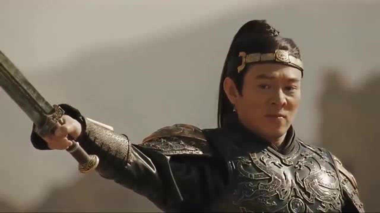 李连杰饰演秦始皇一声令下召唤千万木乃伊场面太震撼了