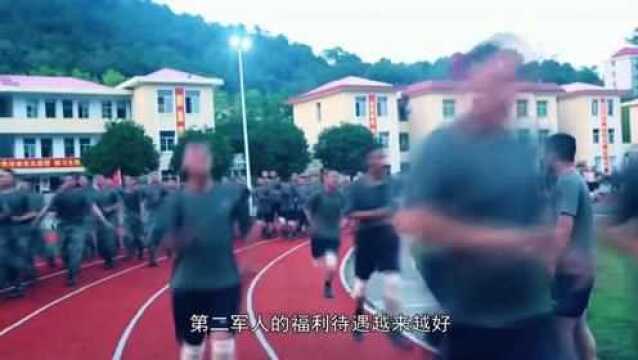 为什么当下社会越来越多的青年,要去当兵?专家:三点原因