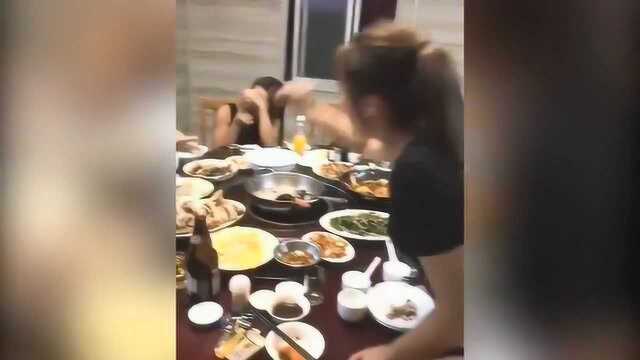 美女喝酒的样子真豪爽,喝醉了怎么办