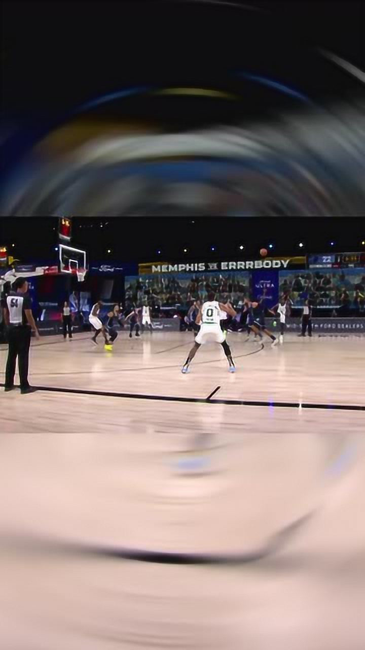 后仰跳投美如画塔图姆无视身高迎射瓦兰西尤纳斯