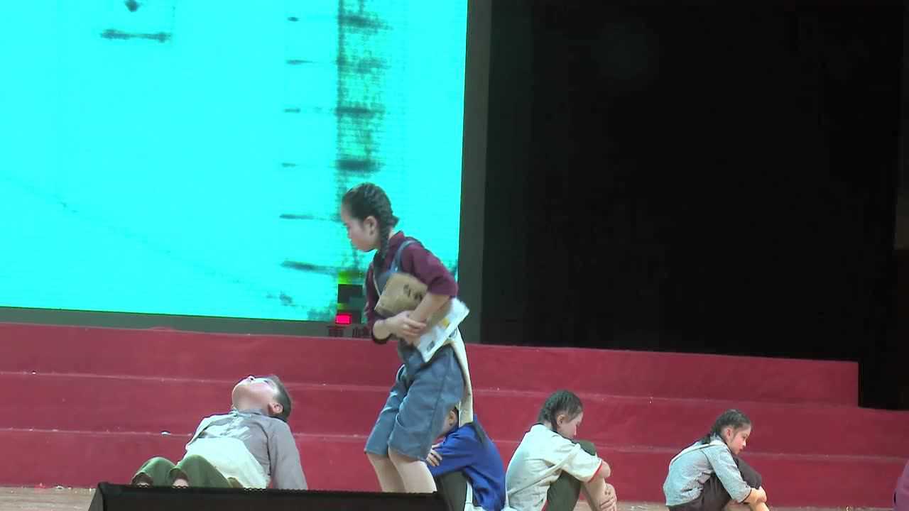 《小报童之歌》_高清
