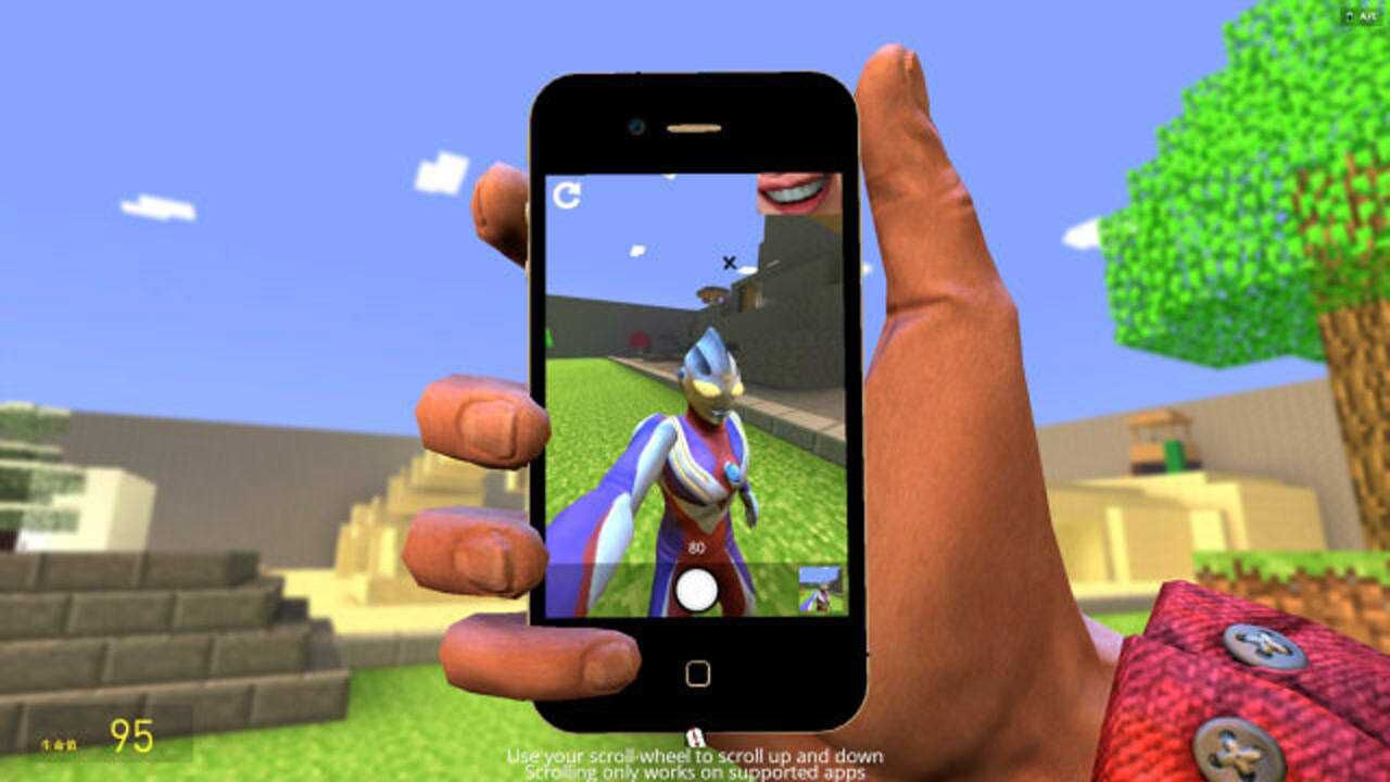 迪迦奥特曼拿着手机在自拍你觉得好看吗?