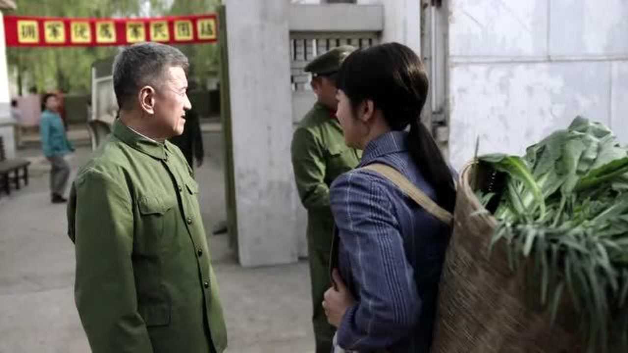 希望的大地田巧妹将服务社承包下来做起了小本生意