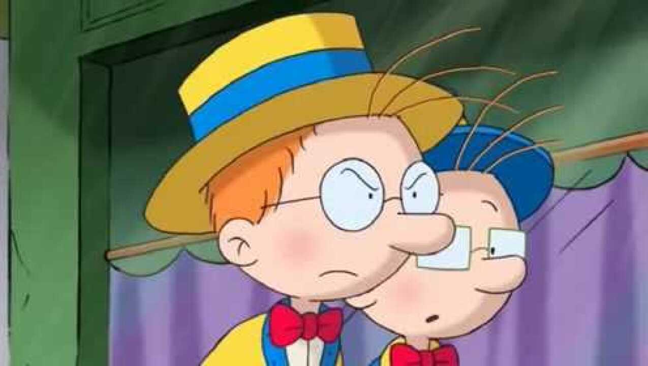 00:44百变马丁:马丁很生气,因为最好的朋友都分辨不出来真正的自己