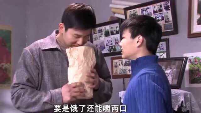 孩子们个个有志向,尔东梦想当厨师,不料二叔很支持