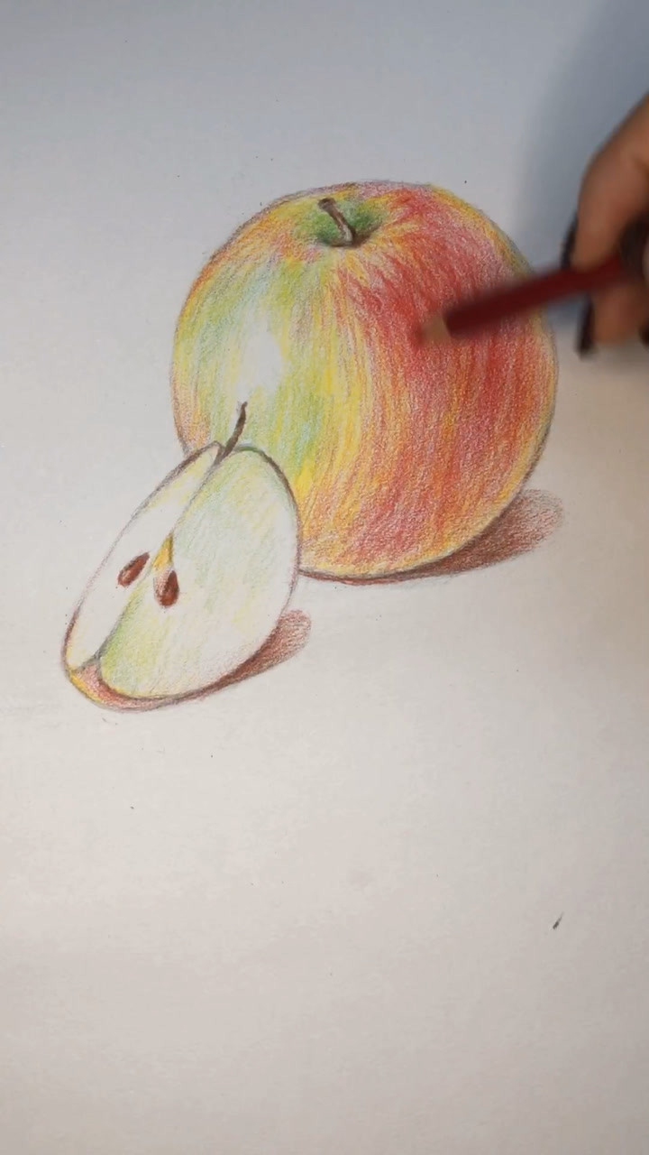 用彩铅学画苹果
