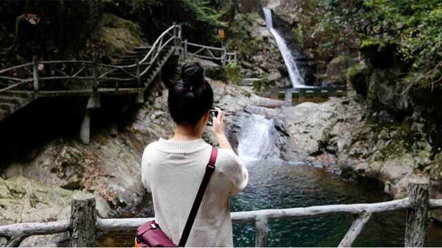 去富春江畔 白云深处 游山玩水