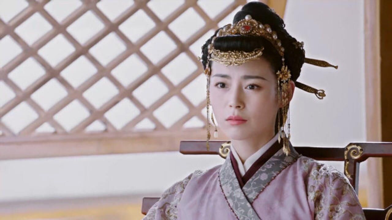 燕云台乌骨里说主上身体一直都不好辛苦燕燕了婆儿前来禀告刘汉急报