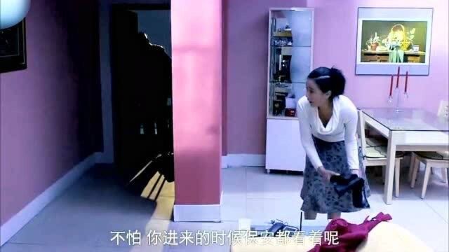 男子得到一部艳遇手机!按了一下结果真的邂逅了一位美女!