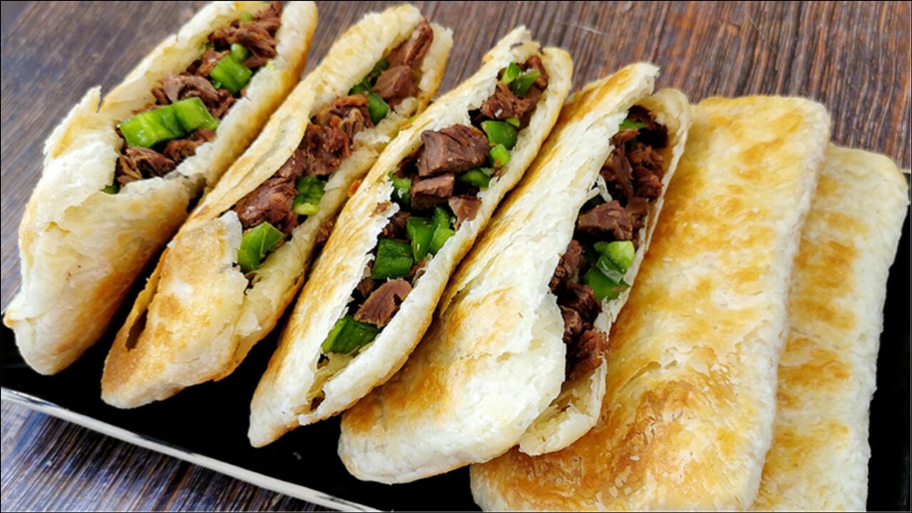 地标美食河间驴肉火烧,半斤驴肉半斤面,满嘴肉香酥脆过瘾吃到撑