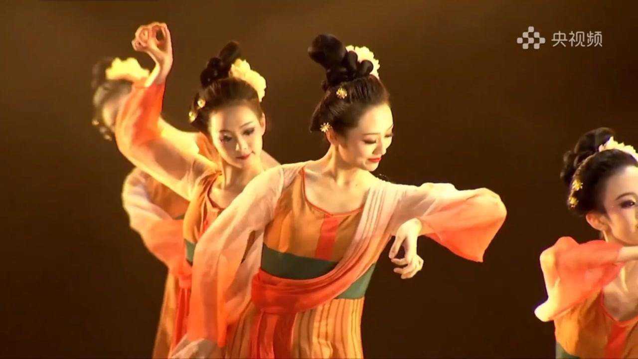 唐印舞蹈发型教程图片