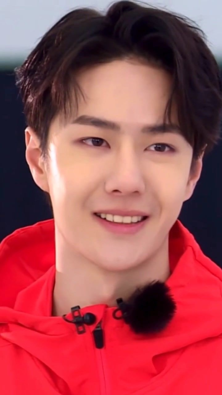 王一博看谁都深情的眼神他的温柔是刻在骨子里的