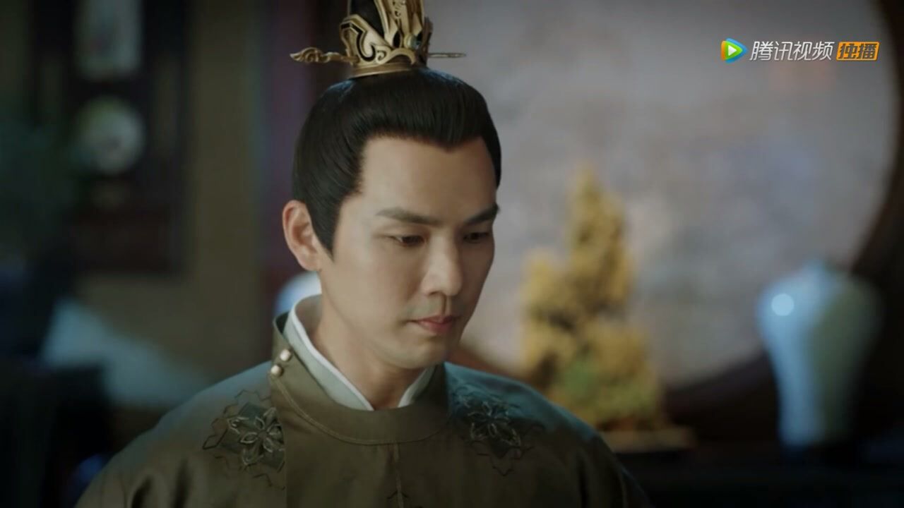 锦心似玉侯爷在房间里照镜子侯爷想起了十一娘的话