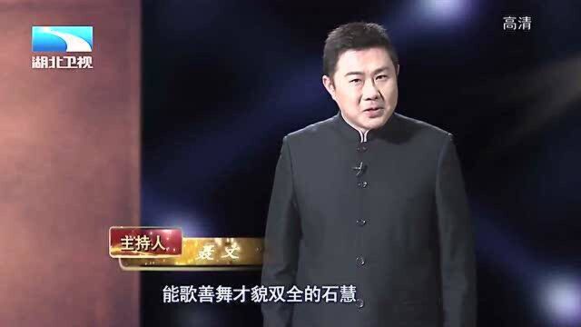 她是“长城二公主”,16岁时因表演一支舞蹈,被长影公司老板看中!