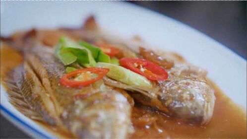 酱油水黄翅鱼,配上一年以上的萝卜干,这味道简直绝了