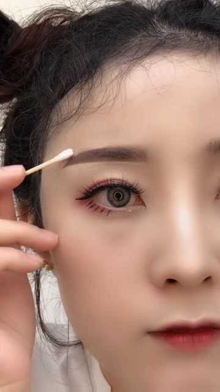 两条平行线画出来得眉毛可有气质了.#画眉_腾讯视频