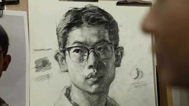 素描名师吕峥峥—正面男青年头像大关系