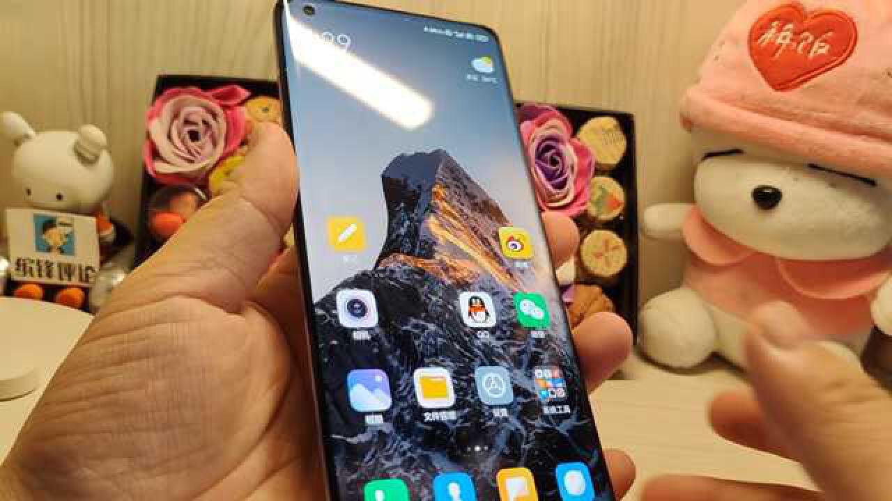 小米11pro实测哈曼卡顿调校的立体声双扬声器听歌就是爽