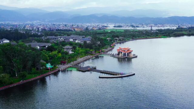 旅途航拍 | 西昌邛海湿地公园,碧波荡漾,景色怡人