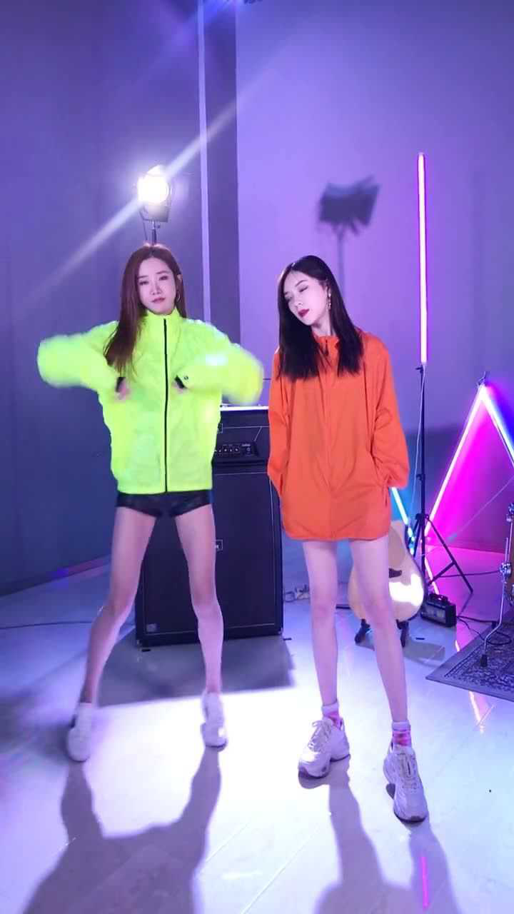 你知道什么是惊雷了吗小雅yana·巢青年_腾讯视频