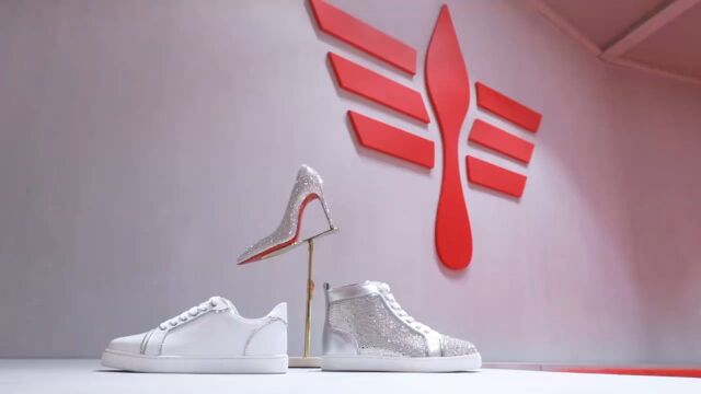 Christian Louboutin路铂廷限时互动体验装置 体验全新创意空间 领略2021秋冬系列