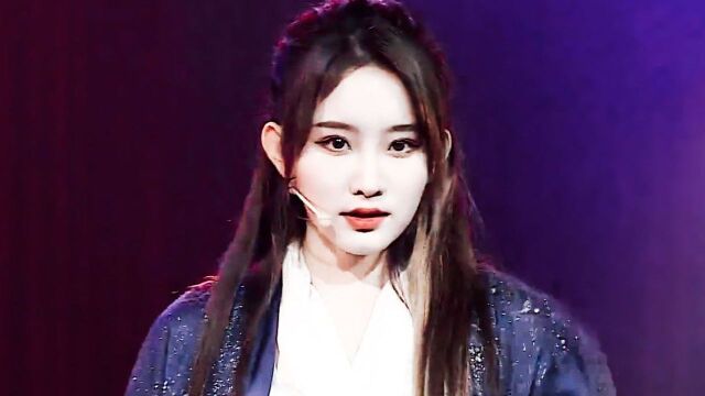 【SNH48周诗雨】今天是大帅哥周世宇,剧场公演unit