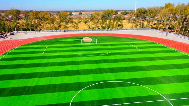 泰来县第三中学校体育场03