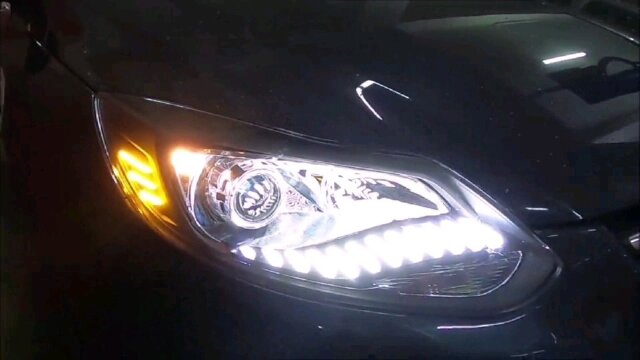 福特福克斯车灯升级改装