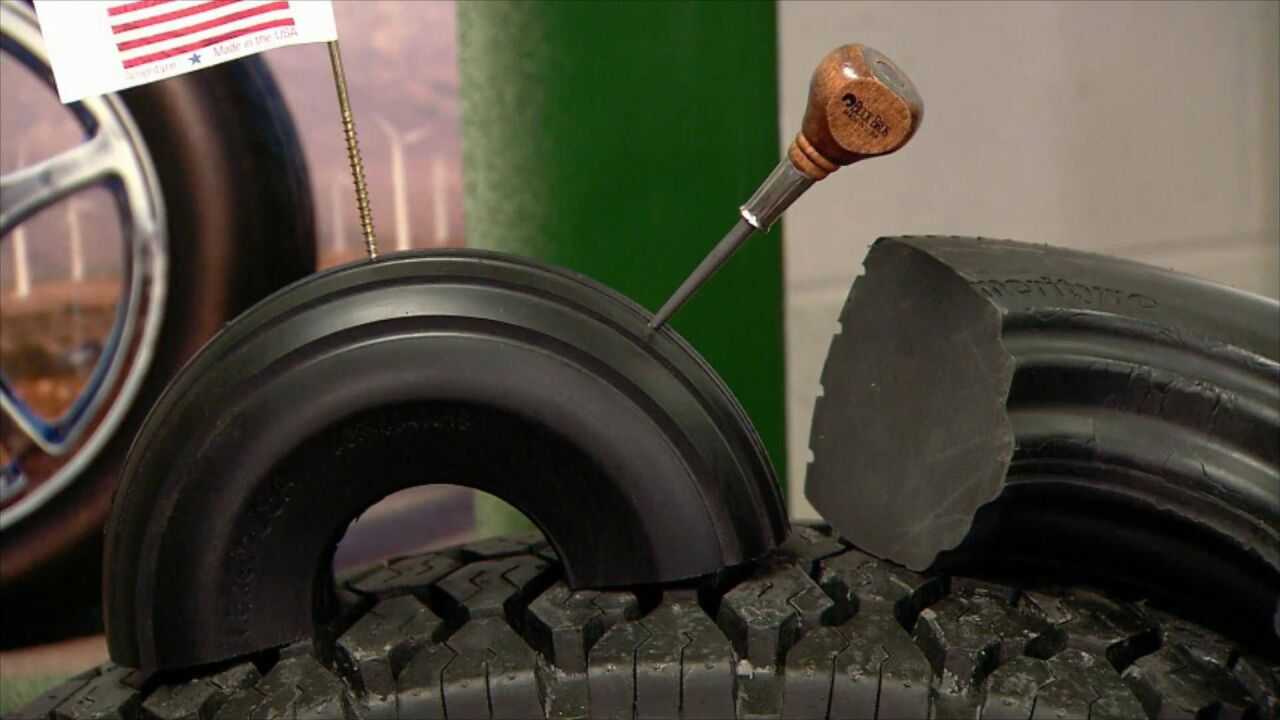 永不爆胎?-揭秘实心轮胎制造全过程!