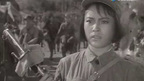 经典战争影片《战火中的青春》：根据一个女战斗英雄真实故事改编
