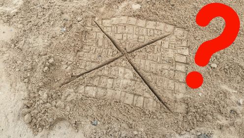 神秘的X标志出现在沙滩上，里面竟然挖出了咖宝车神越野杰提？