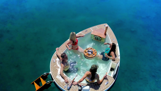 另一种生活方式spacruzzi电动热水浴缸船