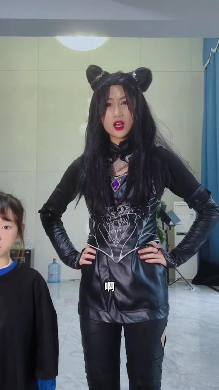 这个小女孩是谁？_腾讯视频