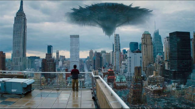 外星人入侵地球,10天消灭50亿人,军队却把武器对准同胞!