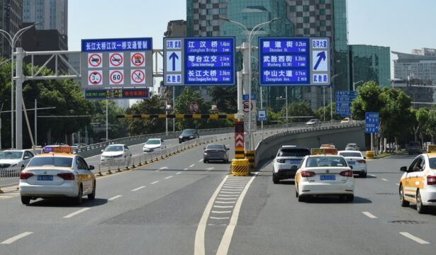 好消息!10月起,私家车“车船税”迎来调整!车主:又省了一部分钱