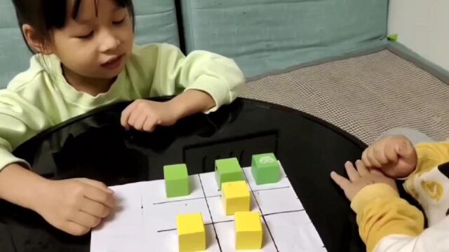 小班的三子棋