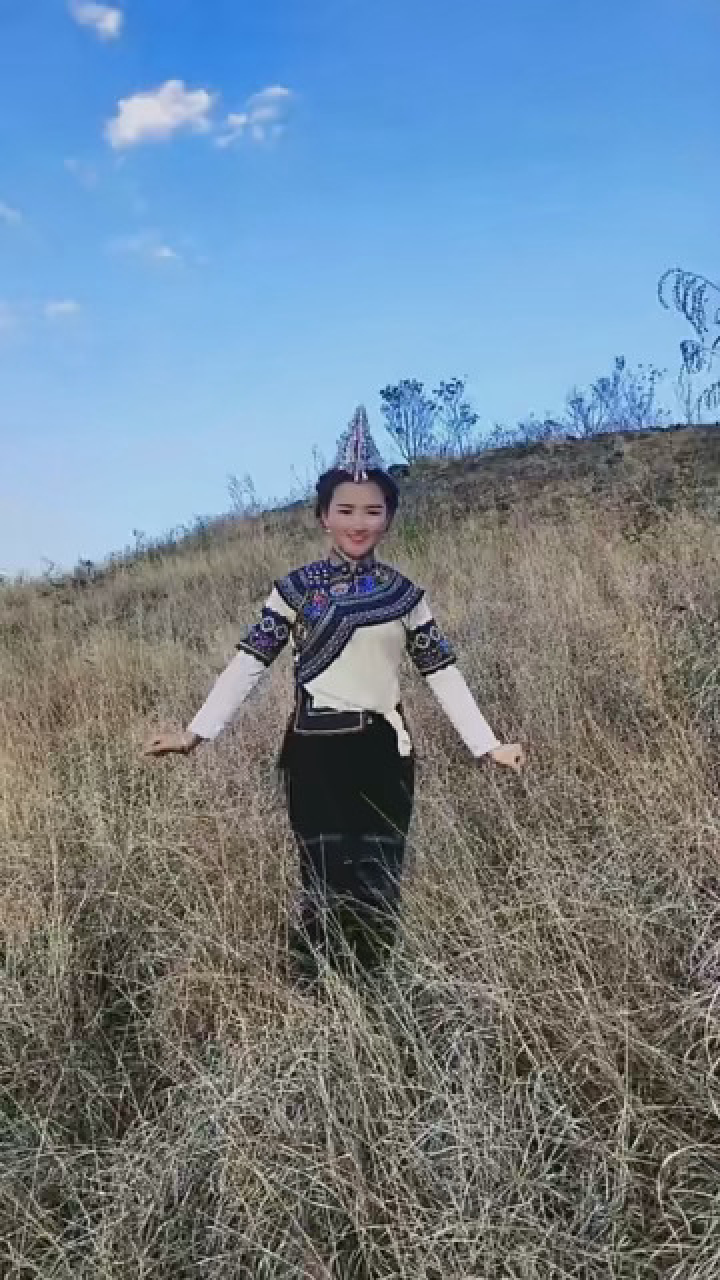 漂亮的哈尼族姑娘 #哈尼族服装 #哈尼族美女 #哈尼族